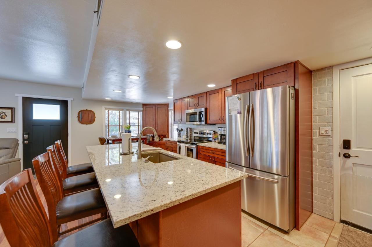Peaceful Payson Home With Yard And Fire Pit! 외부 사진